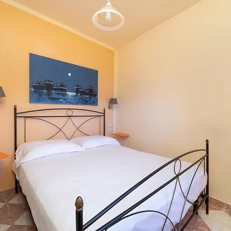 Garuti Village Hotel apartamentowy 3*